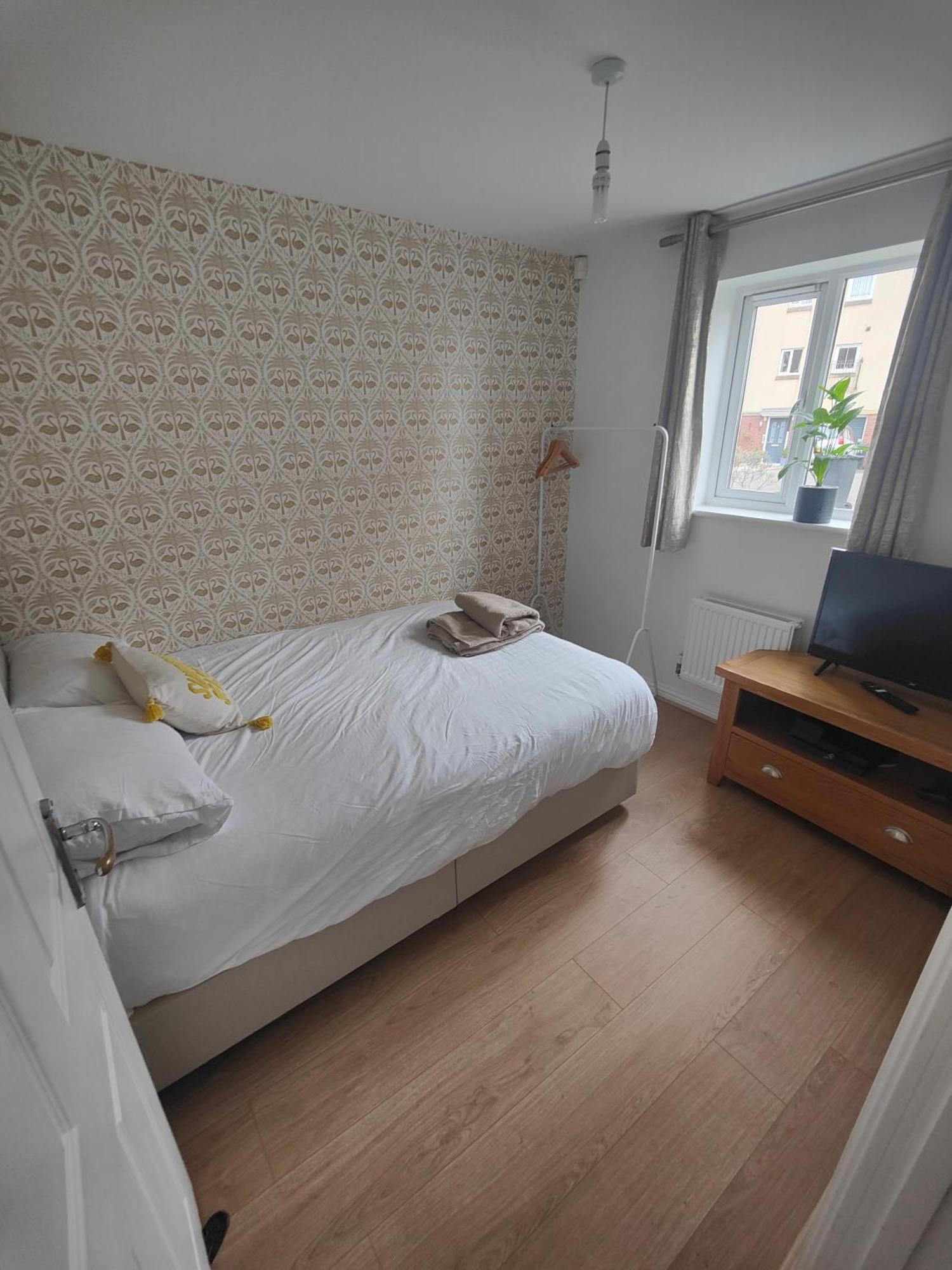 Shoreline Seaside Holiday Home Aberavon Beach ポート・タルボット エクステリア 写真
